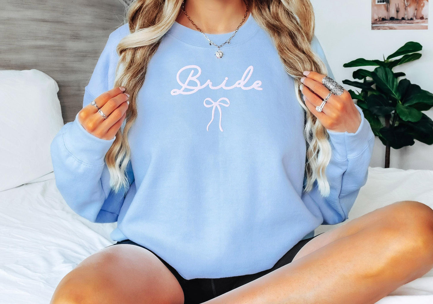 Personalized Bride Sweatshirt, Bride Embroidered Sweatshirt
White Bride Sweatshirt
Wedding Sweatshirt
Custom Bridal Sweatshirt
Embroidered Sweatshirt
Bride Gift Ideas
Bridal Shower Gift
Wedding Day Sweatshirt
Bride Sweatshirt Custom